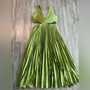 Abercrombie & Fitch Giselle Pleated Cutout Maxi Dress